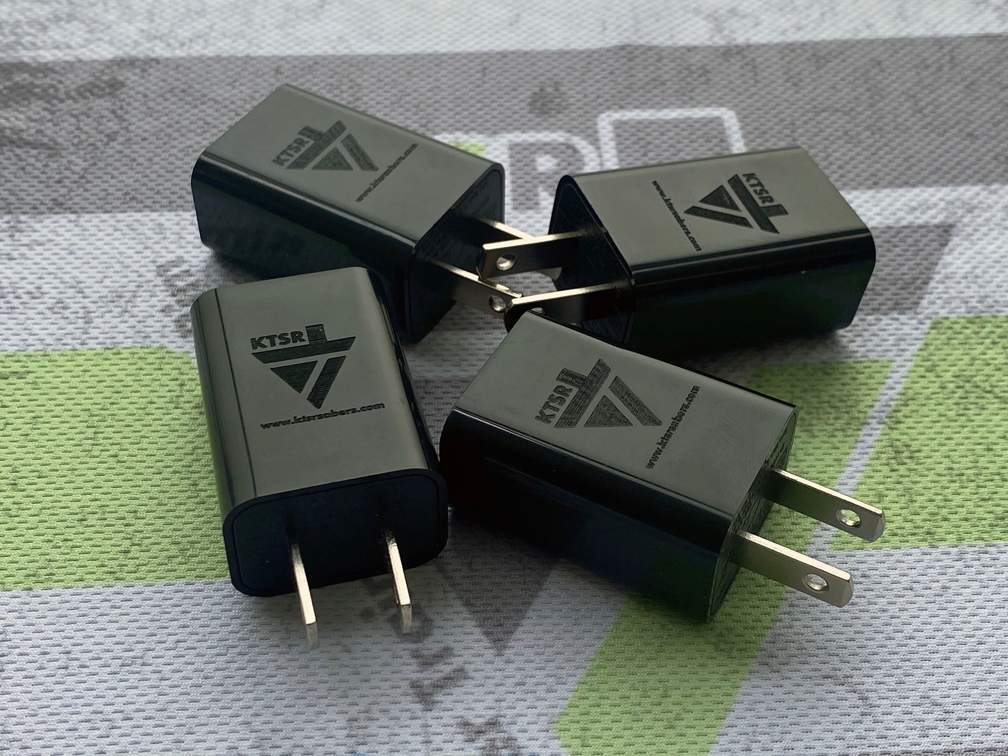 KTSR - USB charger 5V/1A